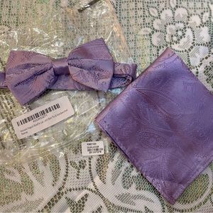 Vesuvio Napoli NEW Paisley Design Pre-Tied Bow Tie and Matching Handkerchief 💜